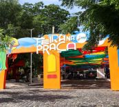 Flávio Moura com o projeto Estação 90 neste domingo (12)