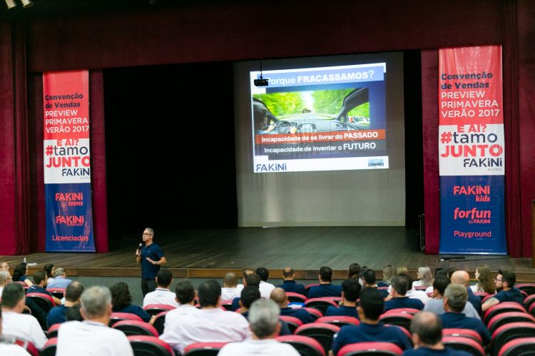Programação contou ainda com um Talk, com Artur Ximenes e Gabriel Villarreal