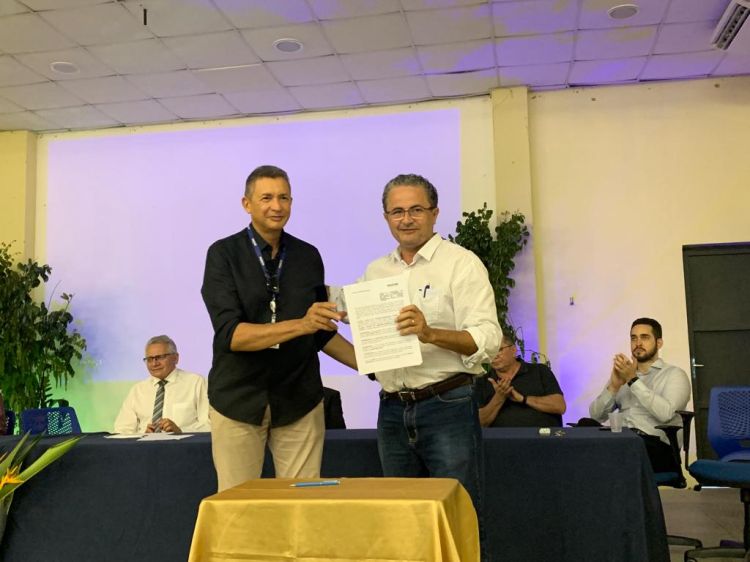 Além do Colégio Técnico de Teresina (CTT), recentemente foram selecionados para participar do programa E+ Energia do Bem os projetos da Universidade Federal do Delta do Parnaíba (UFDPAR) e o Hospital Municipal de Luís Correia