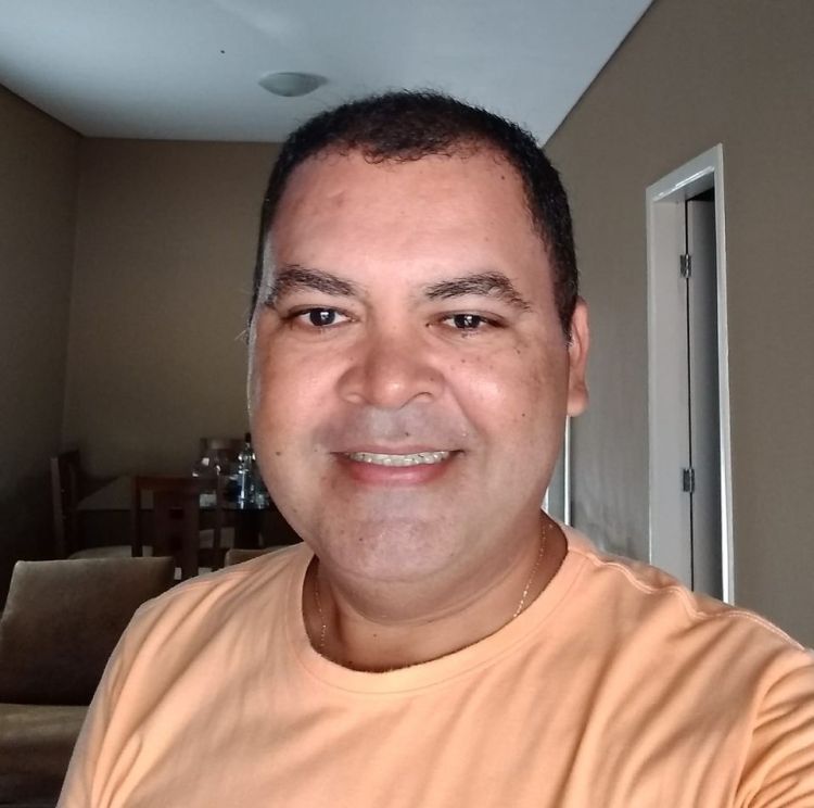 Linaldo Barros recebe com o Arraiá do Lili em Barras