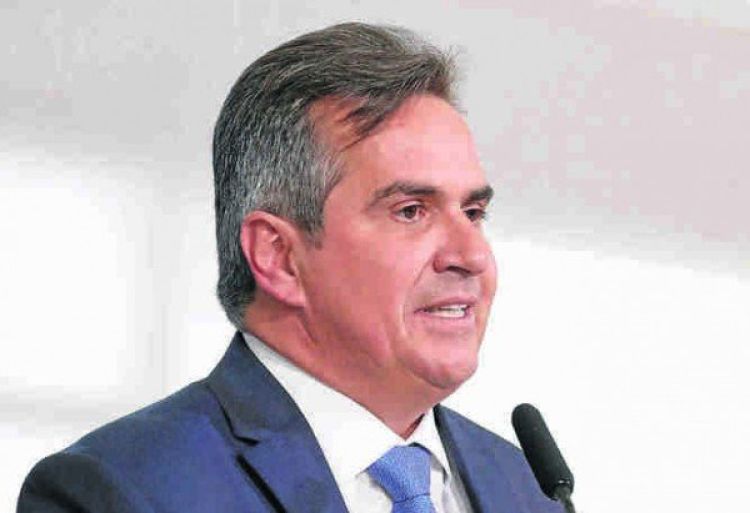 No calendário dos aniversariantes, Ciro Nogueira