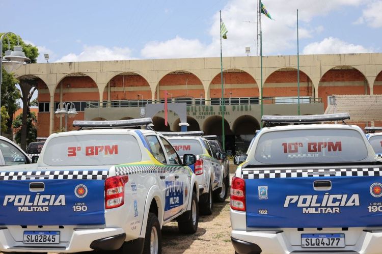 ???????O novo sistema de radiocomunicação que será implementado com o advento das novas viaturas multiplicará a força de atuação da polícia nas ruas 