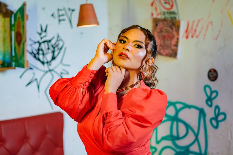 Em clic de Jonathas Nunes a cantora Lene Groove