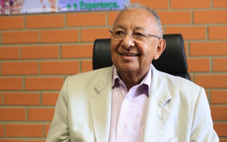 A escolha dos homenageados e instituições é feita por um conselho deliberativo municipal, que conta com o prefeito Dr. Pessoa