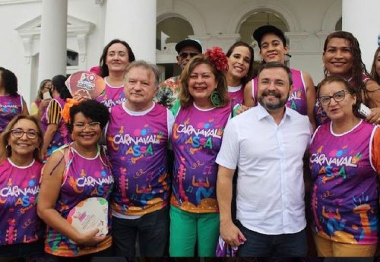 O deputado Fábio Novo tomou parte do lançamento da campanha das mulheres