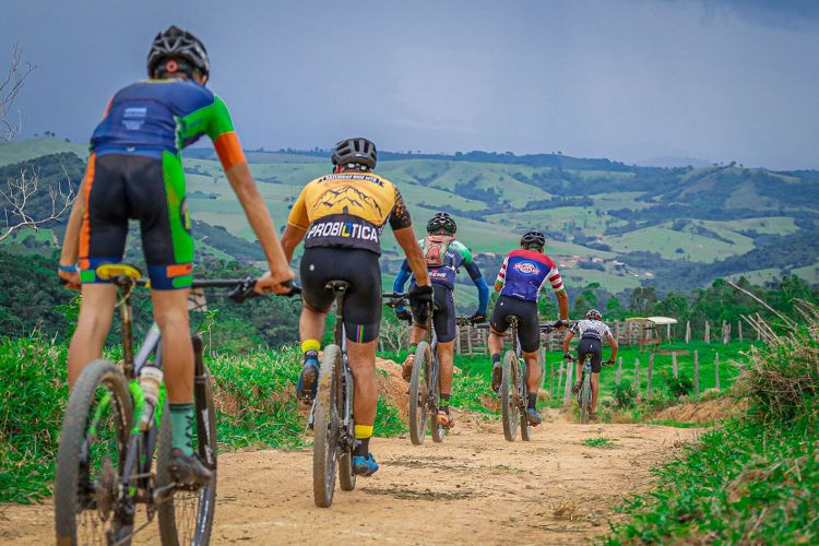  Na categoria Sport, de 61 km, o vencedor na categoria masculina foi William Brandi Cardeli, de Cosmópolis (SP)