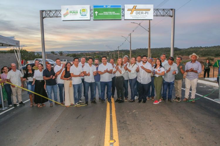  A expectativa do governador é que a Agência Nacional da Aviação Civil (Anac) emita as autorizações necessárias para inauguração dentro de 60 dias.