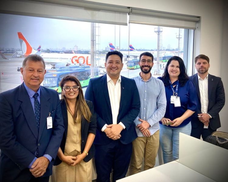 Presentes nas agendas (diretora Setur) Nayna Alves, (diretor Investe Piauí- SP), Ricardo Carvalho, o presidente da IGR Delta, Joca Vidal, e a diretora Comercial da Esaero Airports, Eliane Volcov.