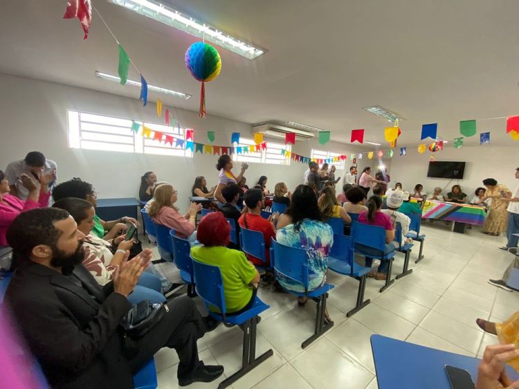 O espaço conta com sala para pequenas reuniões e palestras