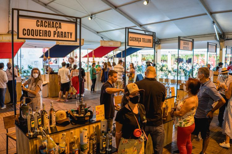 Evento chic na Gávea reunindo o mundo da gastronomia 
