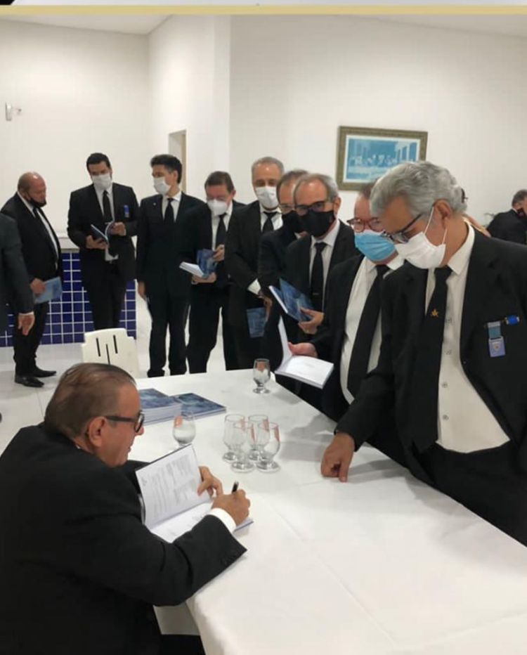 Lançamento de livro -  na Loja Maçônica Raul Serrano, em Teresina