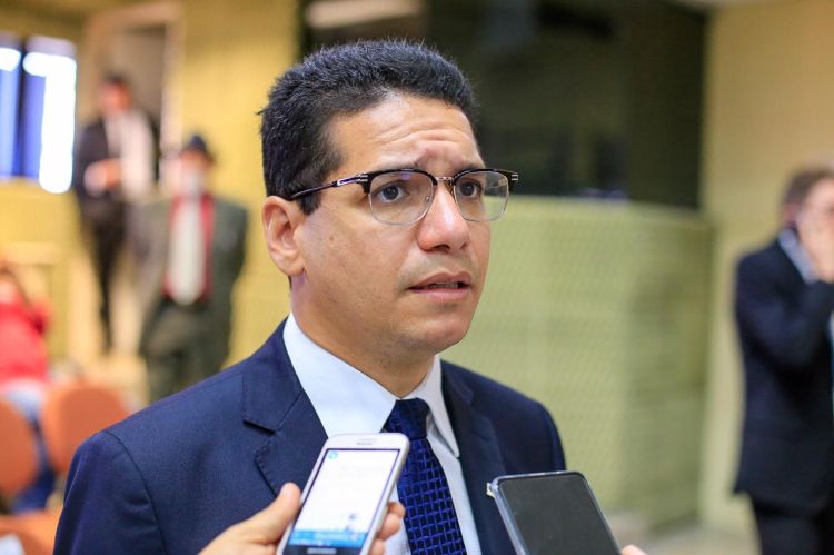  Secretário de Estado do Meio Ambiente e Recursos Hídricos, Daniel Oliveira: visita oficial ao Azerbaijão