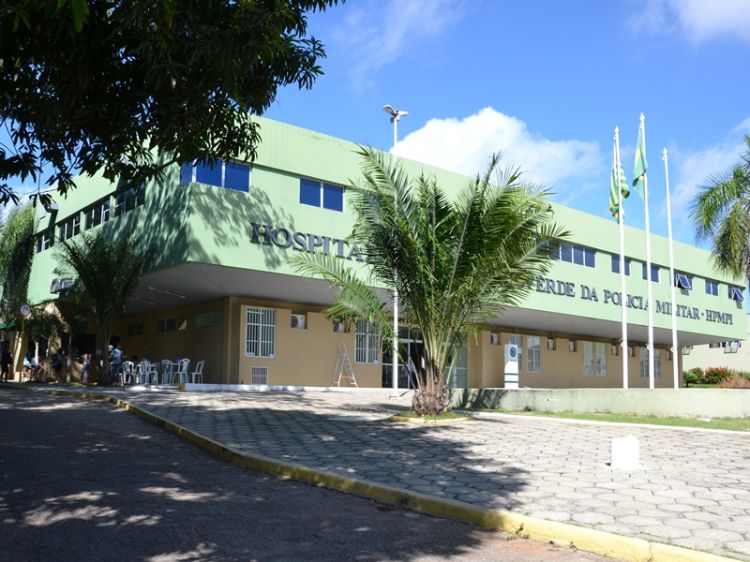 Recentemente, o hospital realizou pela primeira vez uma cirurgia de artroscopia de ombro