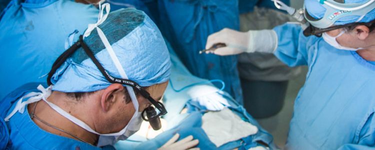 O Hospital Getúlio Vargas (HGV) realizou, nesta sexta-feira (29), três cirurgias cardíacas simultâneas