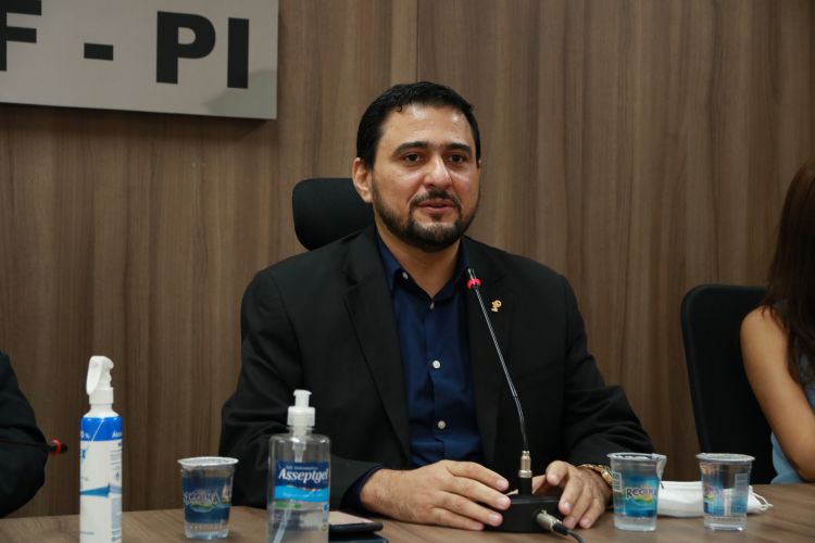 Luiz Júnior, presidente do CRF-PI