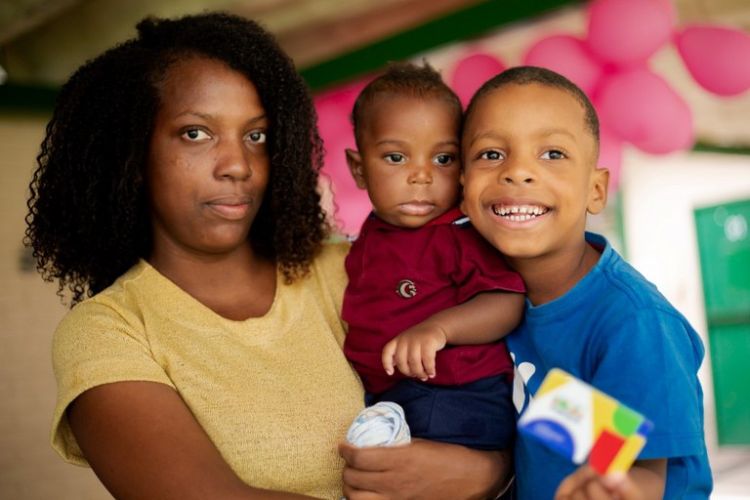 Mulheres, em janeiro, são 83% das responsáveis pela família 