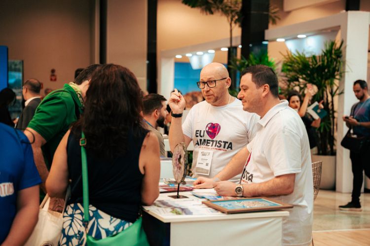 Movimentação durante a ABAV Expo 51