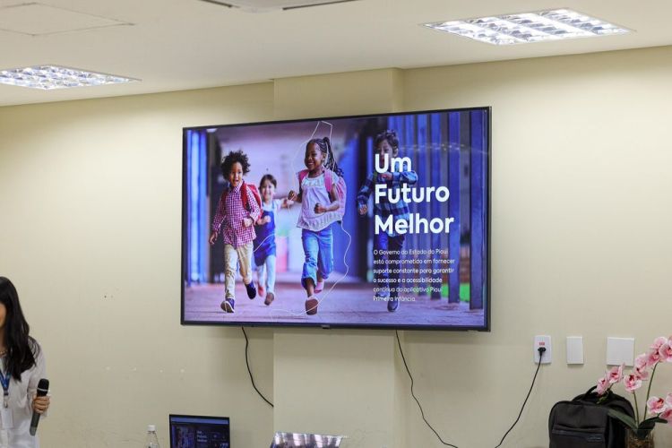 Durante a reunião, os profissionais do hospital destacaram a importância da iniciativa para a melhoria da qualidade da assistência à primeira infância. 