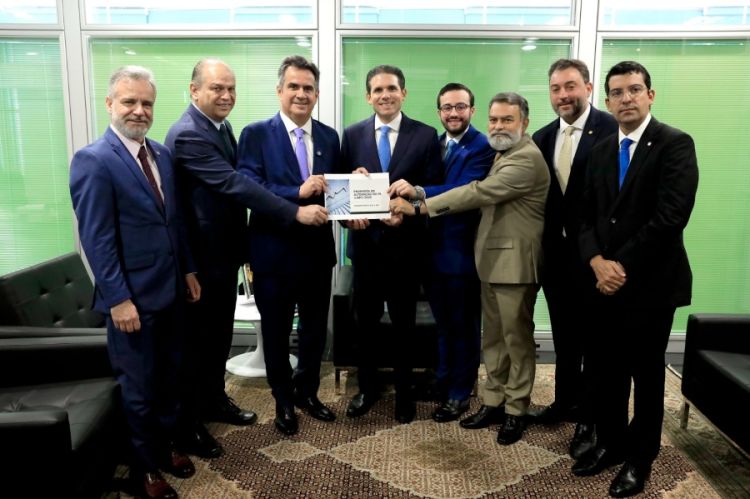O presidente do partido reforçou ser a favor da medida que beneficia brasileiros que ganham menos