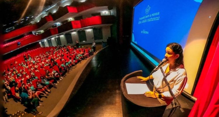 Escolas receberam o Selo Esgoto Tratado 
