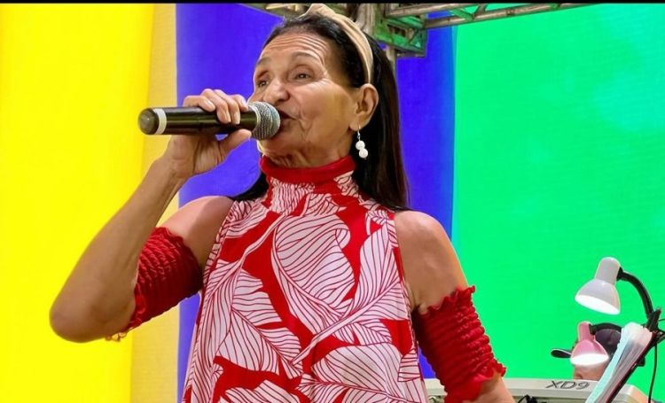 Nayra Lima no Clube dos Diários