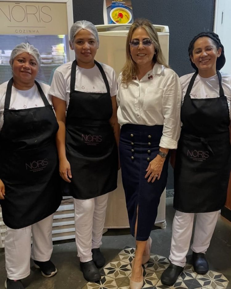 Parte da equipe Noris Cozinha 