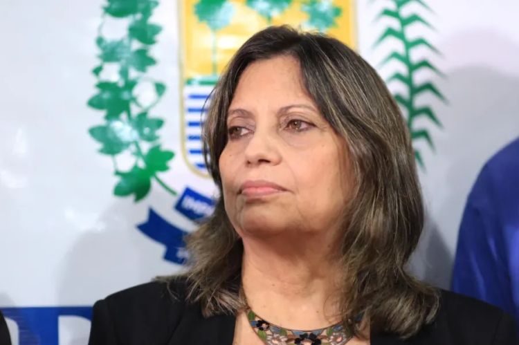 28 de junho (sábado) Local: Museu do Piauí  8h: “Vem pro Museu do Piauí” – (Coordenadora: Dora Medeiros)