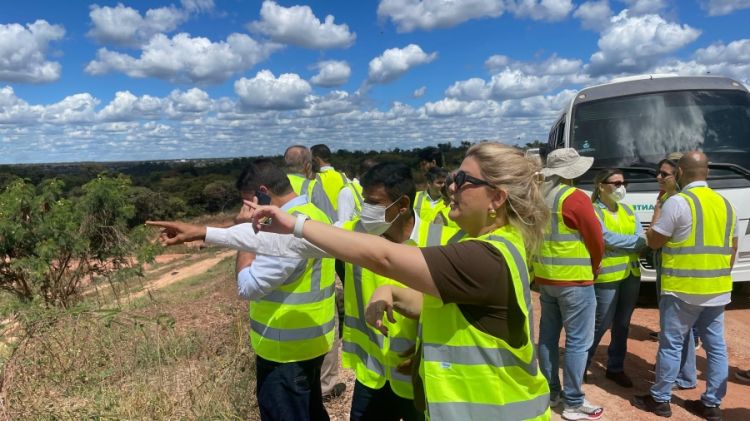 Samantha Cavalca e vereadores na visita