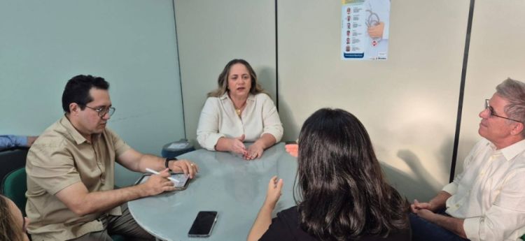 Leopoldina Cipriano inicia busca de soluções urgentes