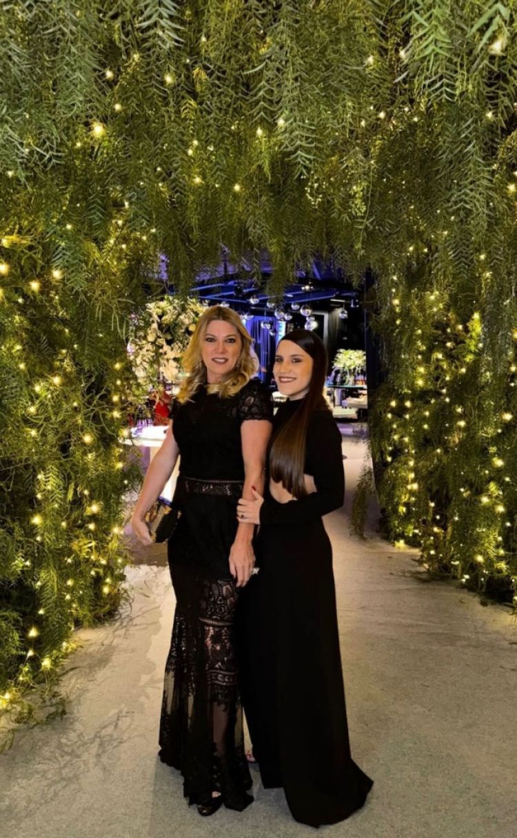  Carla Morgana Denardin  com a filha Morgana Denardin