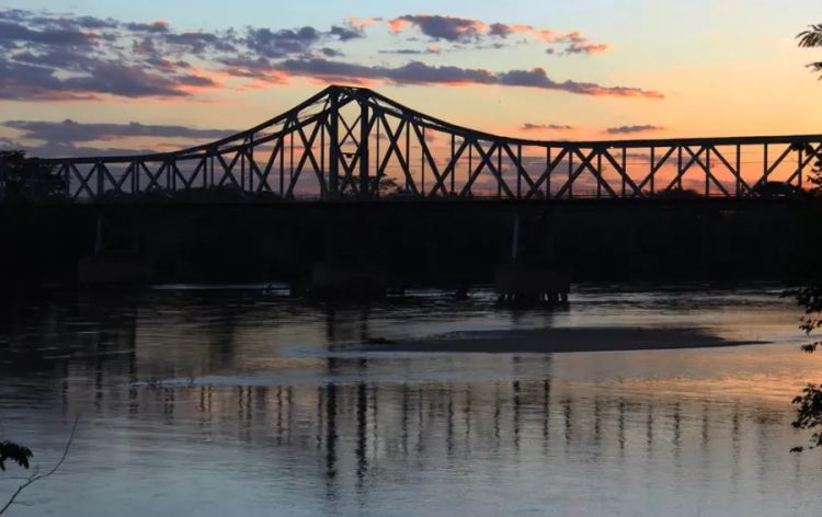 Paralisação por 30 dias na Ponte Metálica que liga Teresina a Timon