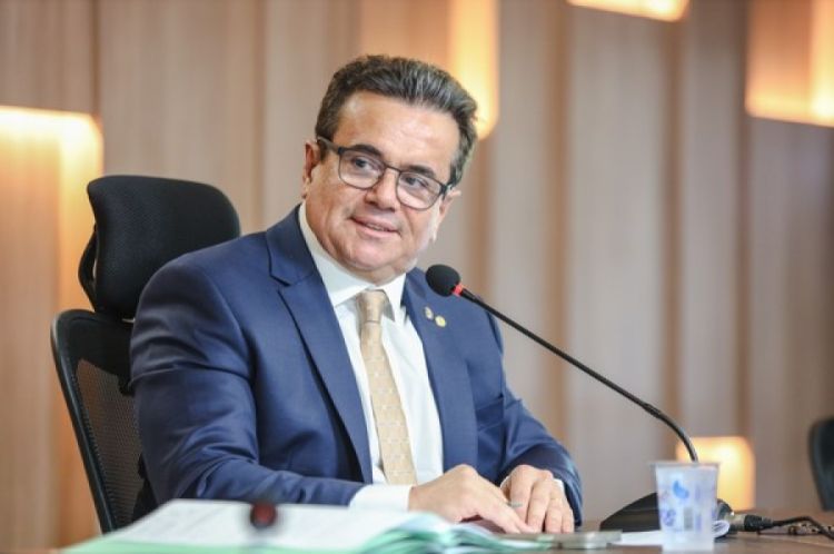 O relator da matéria na CCJ foi o presidente da Comissão, deputado Henrique Pires (MDB)