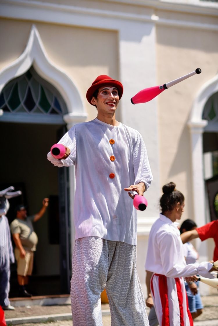 Arte e cultura para o povo 