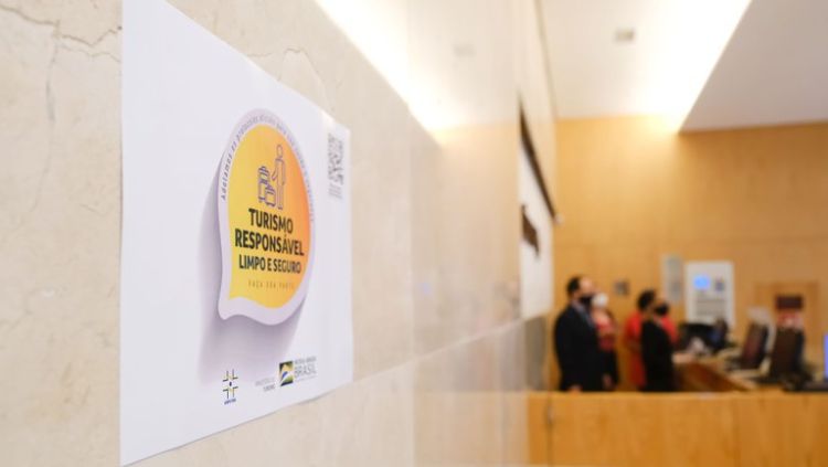 Selo garante segurança sanitária de turistas e trabalhadores