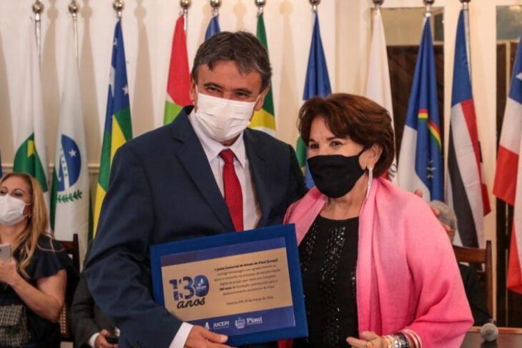 Nesses 130 anos, a Jucepi comemora importantes avanços na melhoria do ambiente de negócios no Estado