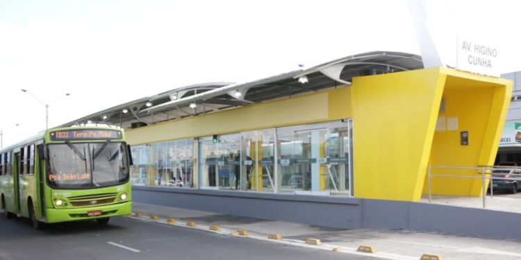 ... melhoria dos serviços de transporte público de Teresina