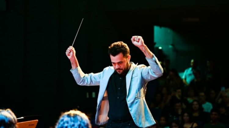  Micael Fideles: "proposta reforça a importância da preservação e da divulgação da revista, que permanece como um dos mais completos registros da cultura teresinense"