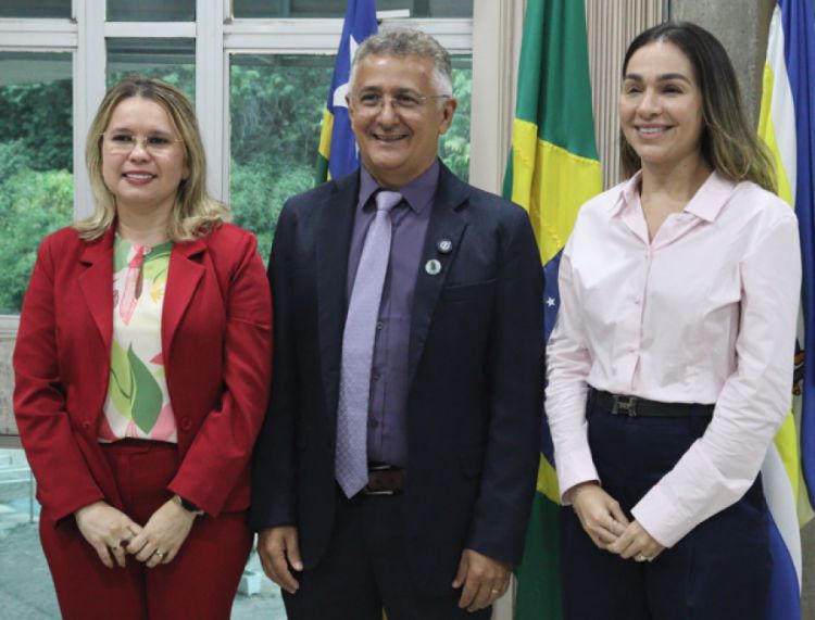 coordenadora do Pacto pelas Crianças do Piauí, Isabel Fonteles, reforça oIsabel Fonteles:“o auxílio-creche é uma política essencial para garantir a continuidade dos estudos dentro da universidade