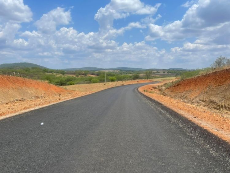 Obra integra dois estados e melhora significativamente a mobilidade da população