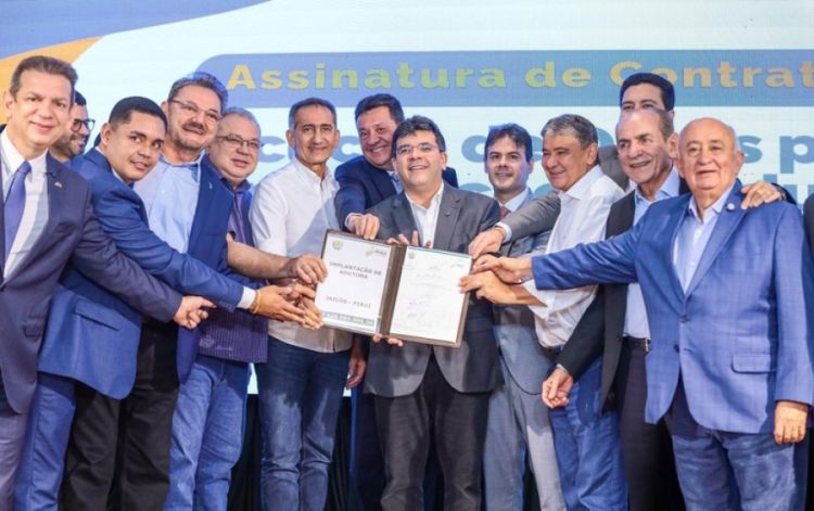 Após a agenda em Teresina, os ministros e o governador seguiram para o município de Cocal