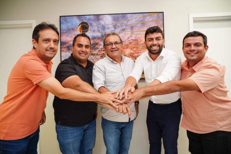 Draga Alana na busca de novas adesões 