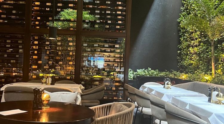 Na foto, o Vasto Restaurante