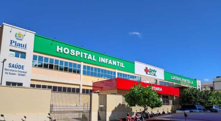 Frente do Hospital Lucidio Portela 