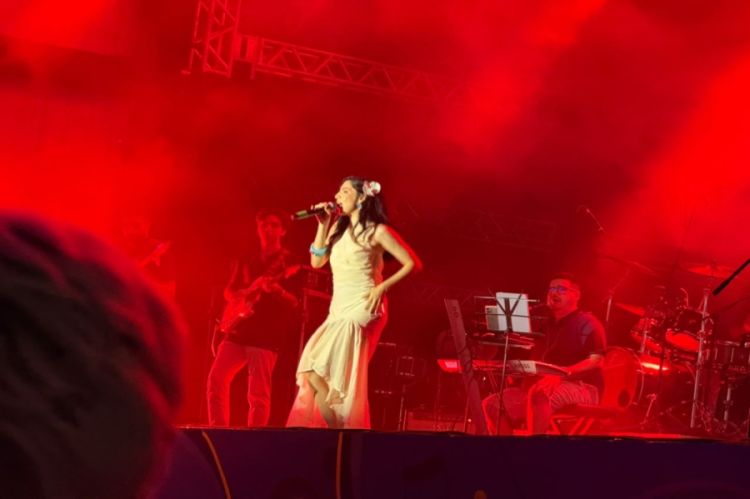 Marina Sena: agradou com sua presença e repertório