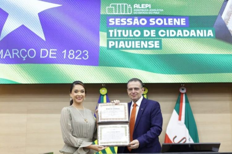 Adriana de Morais Santos tem se destacado pela atuação voltada à saúde da mulher