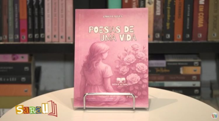 Octavio César conversa com Sales Palha Dias, que comenta detalhes da exposição em homenagem a William Palha Dias 