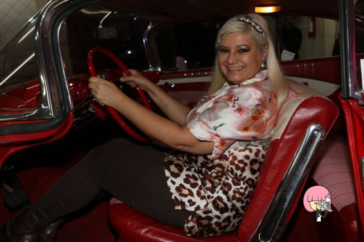 Jaciara Barros é aniversariante 
