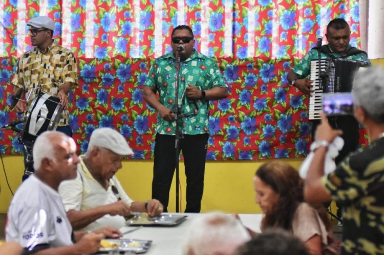 Cultura junina no Almoço Popular 