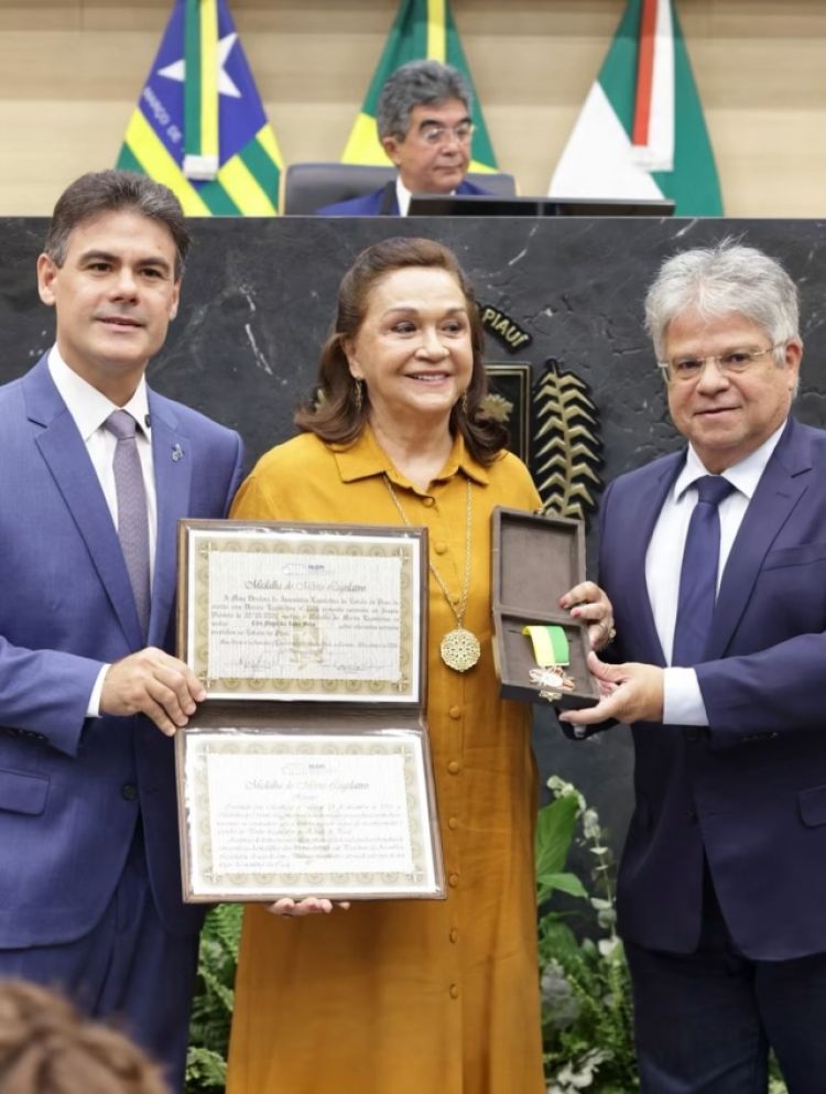 Eliane Nogueira representa o filho Ciro Nogueira 