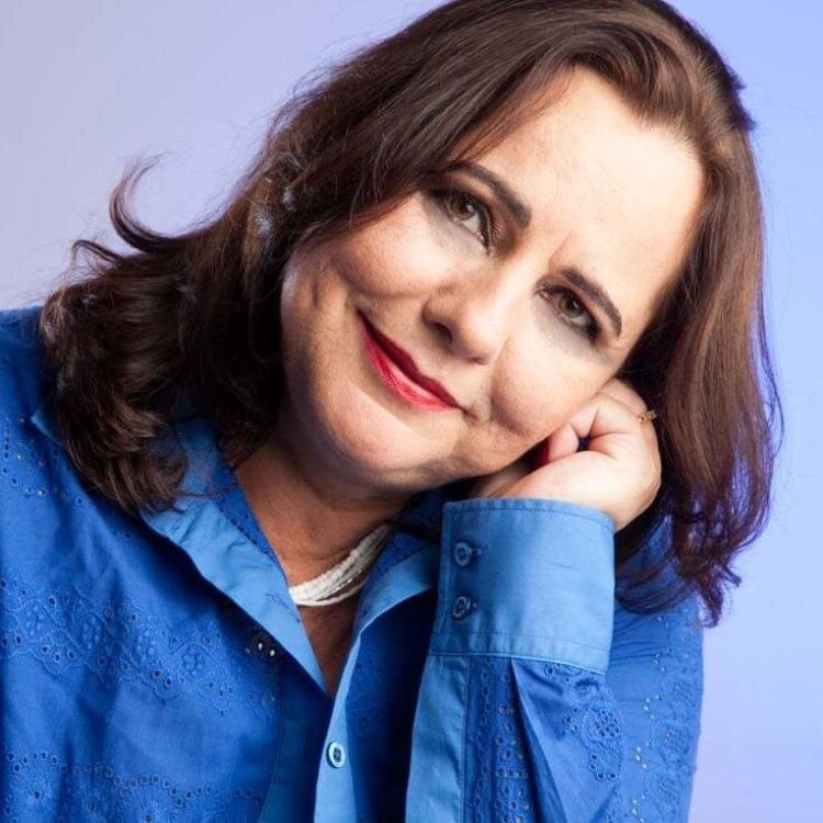 Luzita Levy é a tradição do jornalismo social em Guarapuava-PR